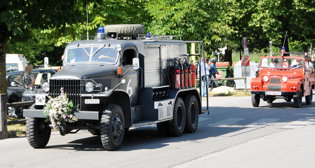 Feuerwehr-Oldies_Umzug 21-06-2014 57.jpg
