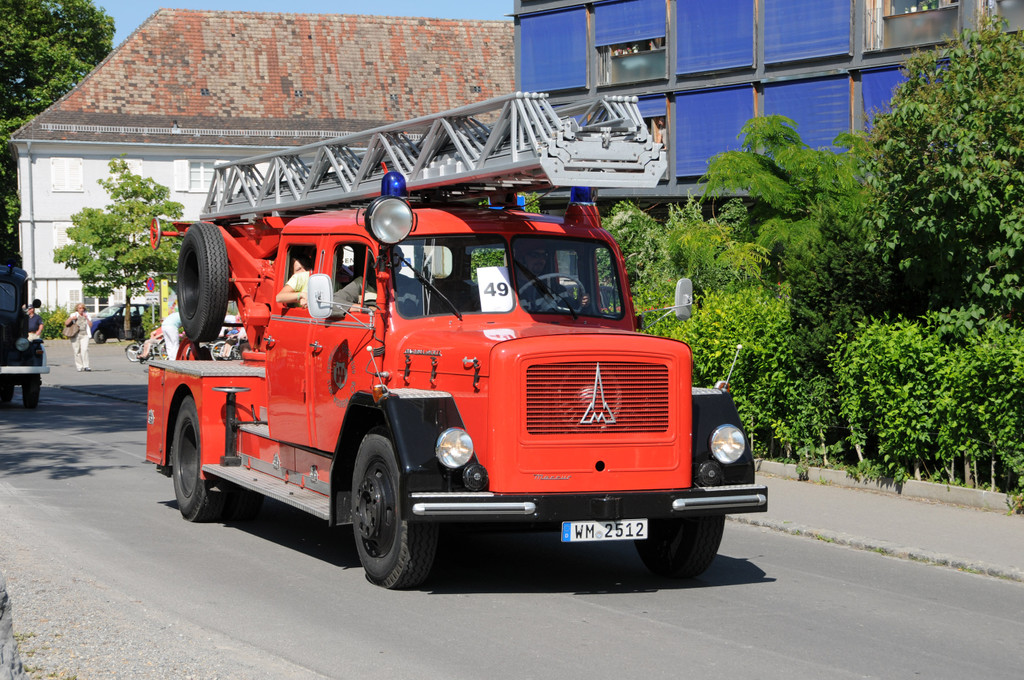 Feuerwehr-Oldies_Umzug 21-06-2014 71.jpg