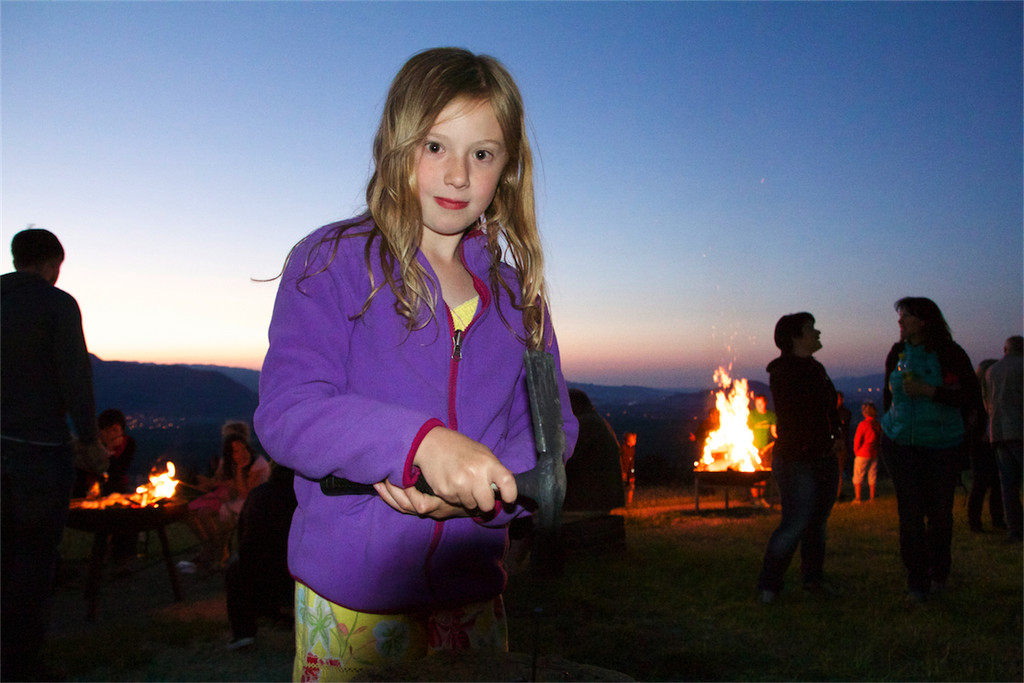 BK_Sonnwendfeuer auf der Egg Nofels 29.jpg