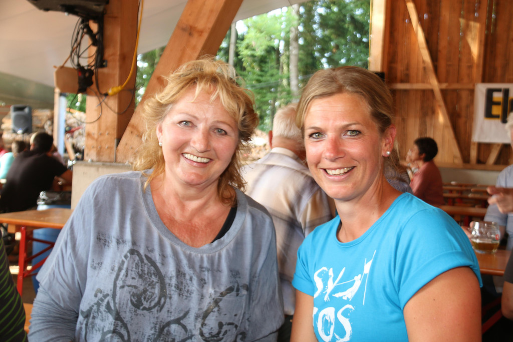 IMG_9020_Irena und Kathrin.JPG