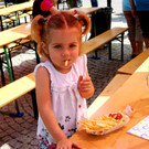 Magdalene lie__ es sich schmecken.JPG