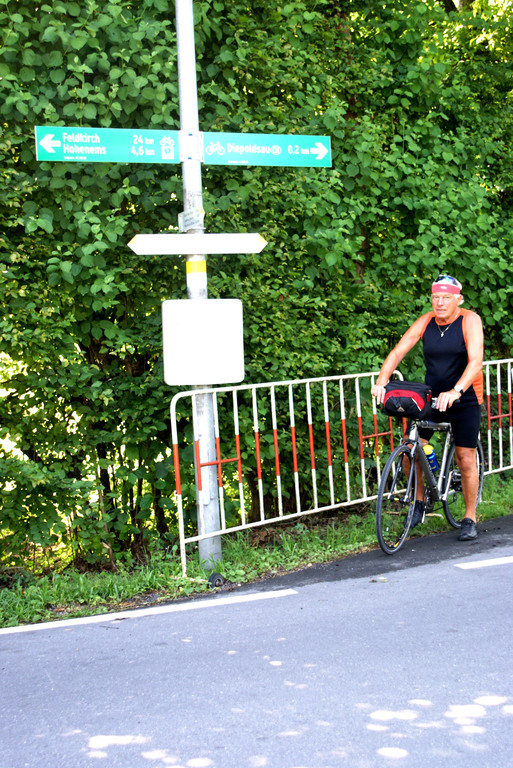 Beschilderung beim Schmitter Zollamt.JPG