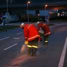 Die Feuerwehrarbeiten im Bild