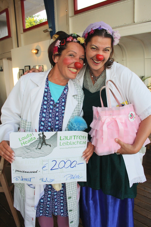 LaufTreff Scheck__bergabe 2014 _6_.JPG