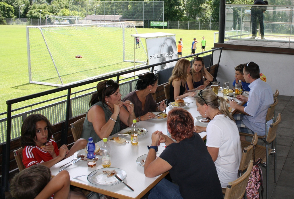 Fu__ball Nachwuchs Abschlussfest 2014 _19_.JPG