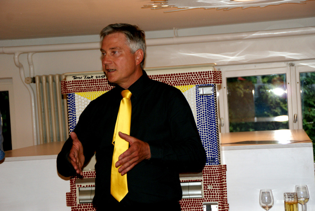 Sepp Bayer __ber V-Pack.JPG