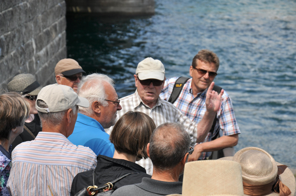 Konstanz_Gruppe am See.jpg