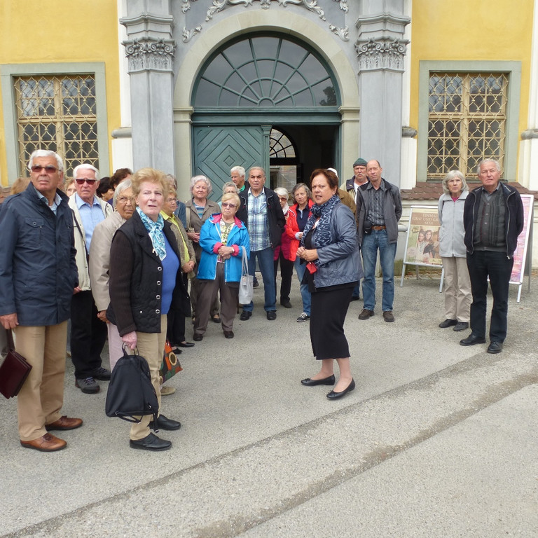 Senioren Ausflug Tettang 2 Mai 2014.jpg