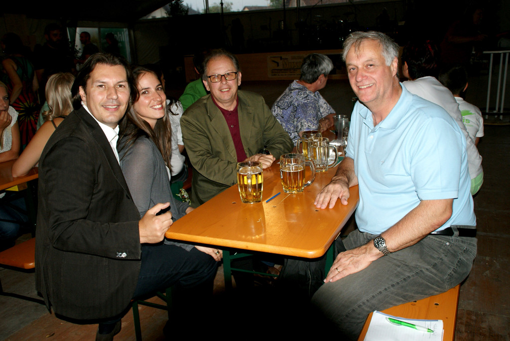 v_li_ Martin Fitz und Corinna_ Wolfgang B__sch_ Walter Natter.JPG