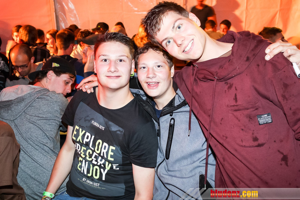 13754651.jpg