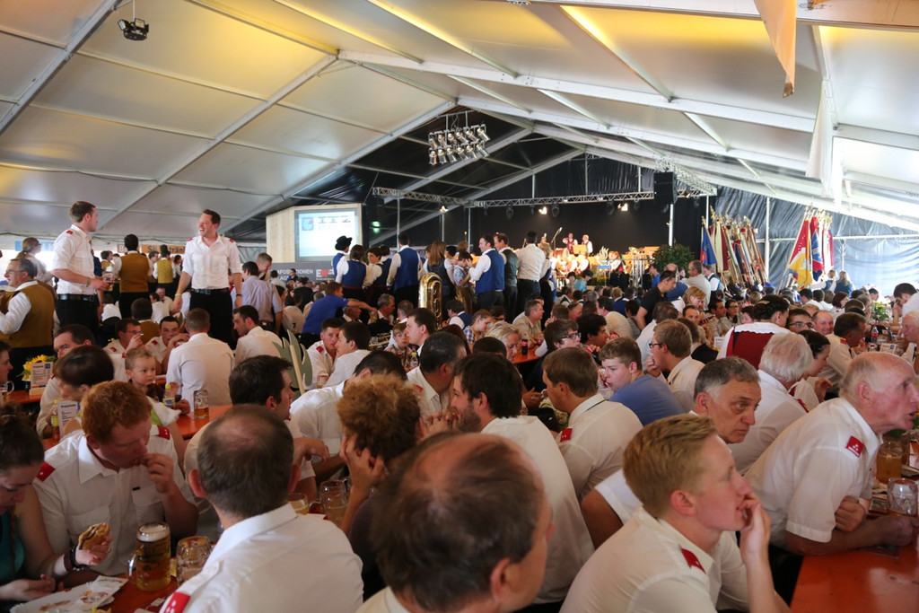 KOE_Goefis Zeltfest 2014 7.jpg