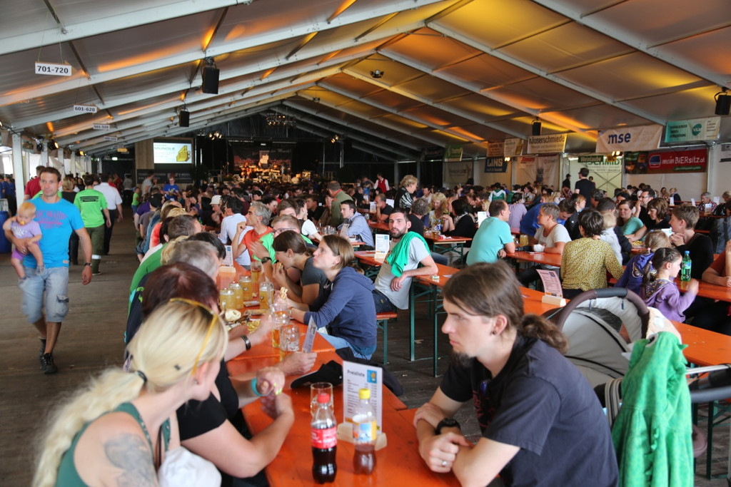 KOE_Goefis Zeltfest 2014 16.jpg
