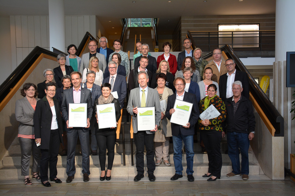 famplus gruppenfoto.jpg