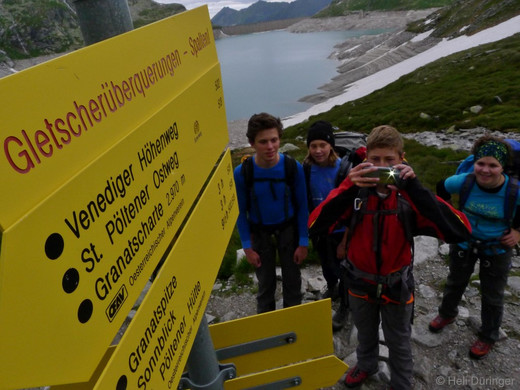 P1100604 _Medium_.JPG