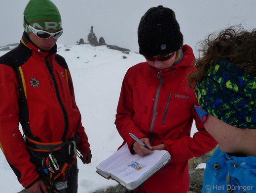 P1100746 _Medium_.JPG