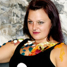 Meike - belegt mit essbaren Ornamenten.JPG