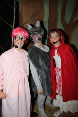 VS Englisch Theater Lochau 2010 _4__jpg-1272123502
