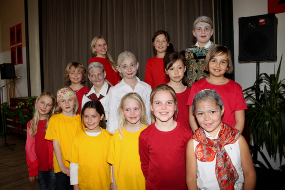 VS Englisch Theater Lochau 2010 _7__jpg-1272123542