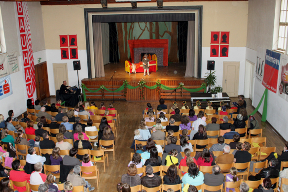 VS Englisch Theater Lochau 2010 _38__jpg-1272124024