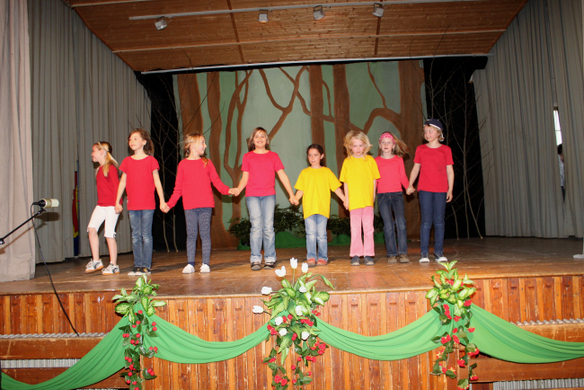VS Englisch Theater Lochau 2010 _43__jpg-1272124104