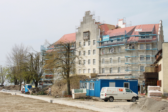 Kaiserstrand Hafen Baufortschritt 23-04-2010 _8__jpg-1272124597