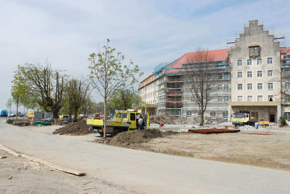 Kaiserstrand Hafen Baufortschritt 23-04-2010 _11__jpg-1272124650