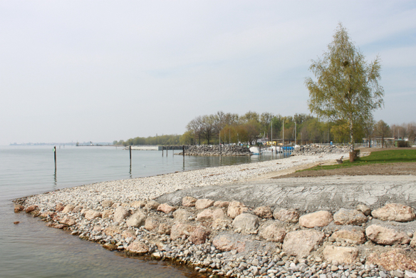 Kaiserstrand Hafen Baufortschritt 23-04-2010 _26__jpg-1272124908