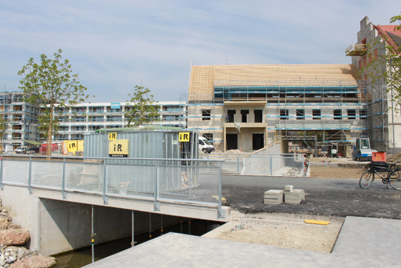 Kaiserstrand Hafen Baufortschritt 23-04-2010 _28__jpg-1272124938