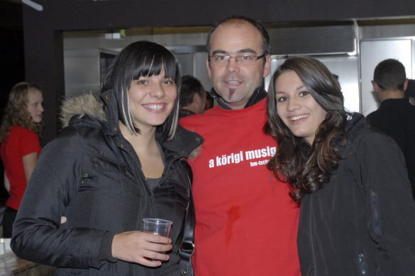 _DSC01070070_1_JPG-1272126073