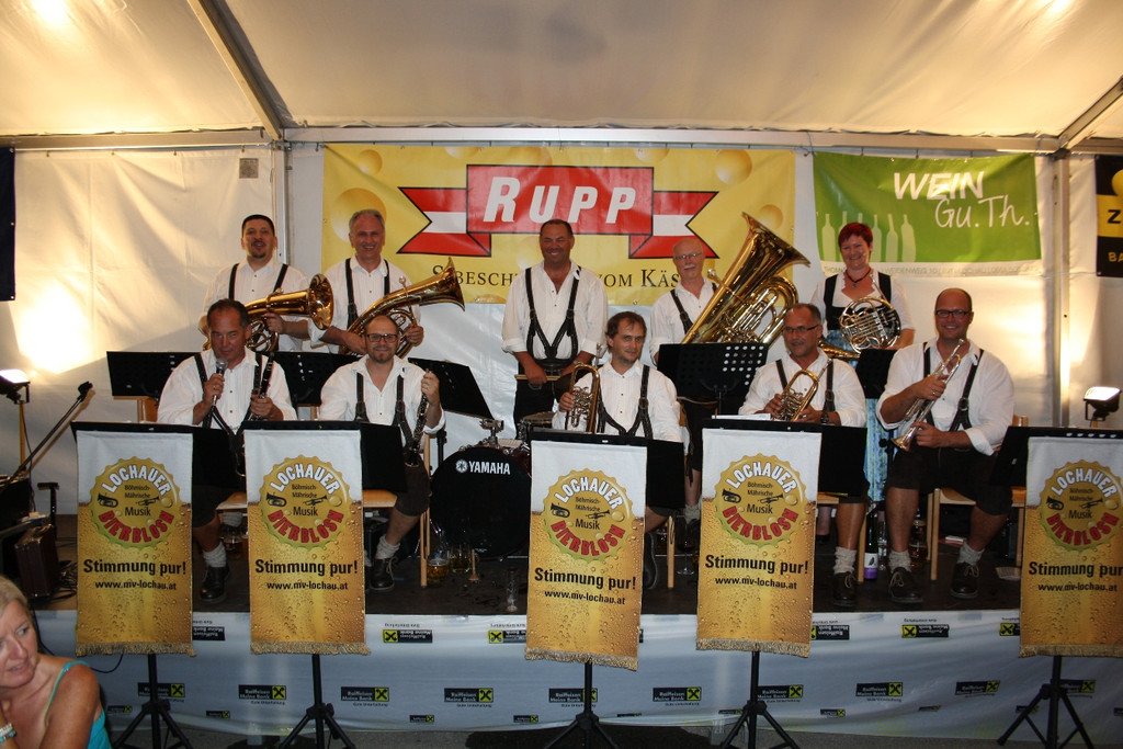 Z Bierblosn Auftritt Dorffest 2013 _1_.jpg