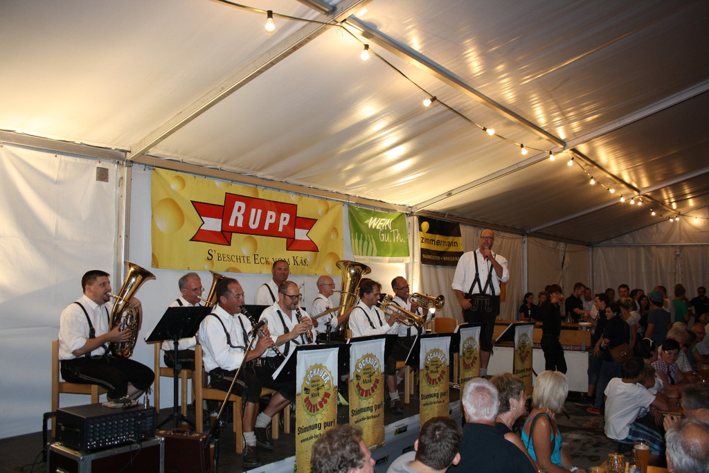 Z Bierblosn Auftritt Dorffest 2013 _2_.jpg