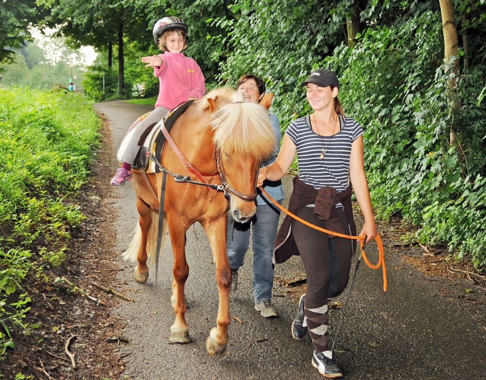 Reittherapie Ho__chst 23-07-2014 13.jpg