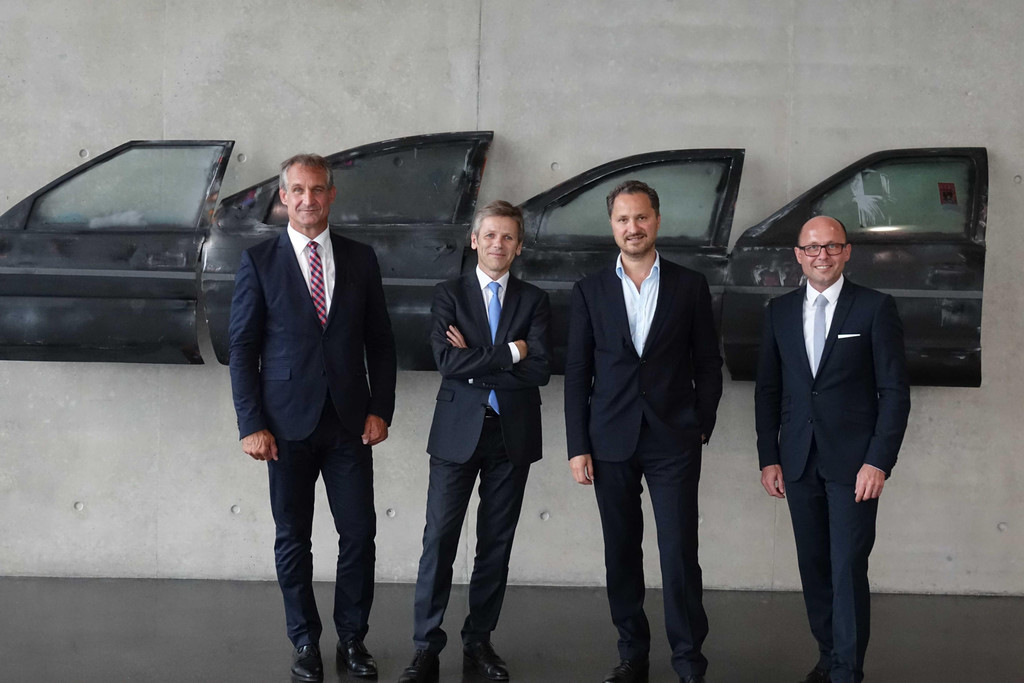 Politiker Yilmaz Prince Foto Rudolf Sagmeister DSC09934.jpg