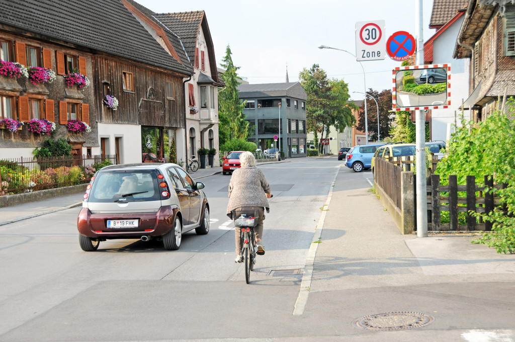 Tempo 30 Zentrum Hard Juli 2014.jpg