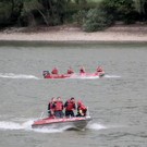 Vermisster nach Sportboot-Unfall auf der Donau: Bilder der Suche