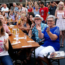 Es wurde flei__ig mitgeklatscht.JPG