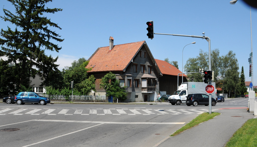 L202-Landstra__e-Grafenweg 2.jpg