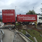 A14 Nüziders: Lkw durchbricht Leitplanke - Vollsperre Richtung Arlberg