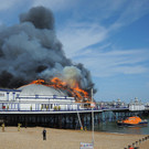 Feuer am Eastbourne Pier