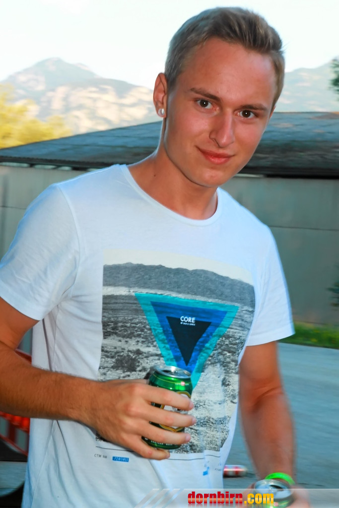 13781071.jpg