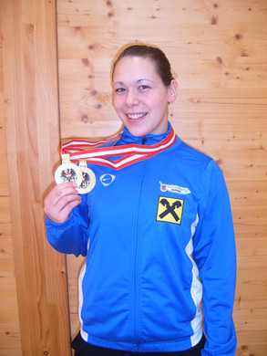 Natascha aberer karate_jpg-1272267649
