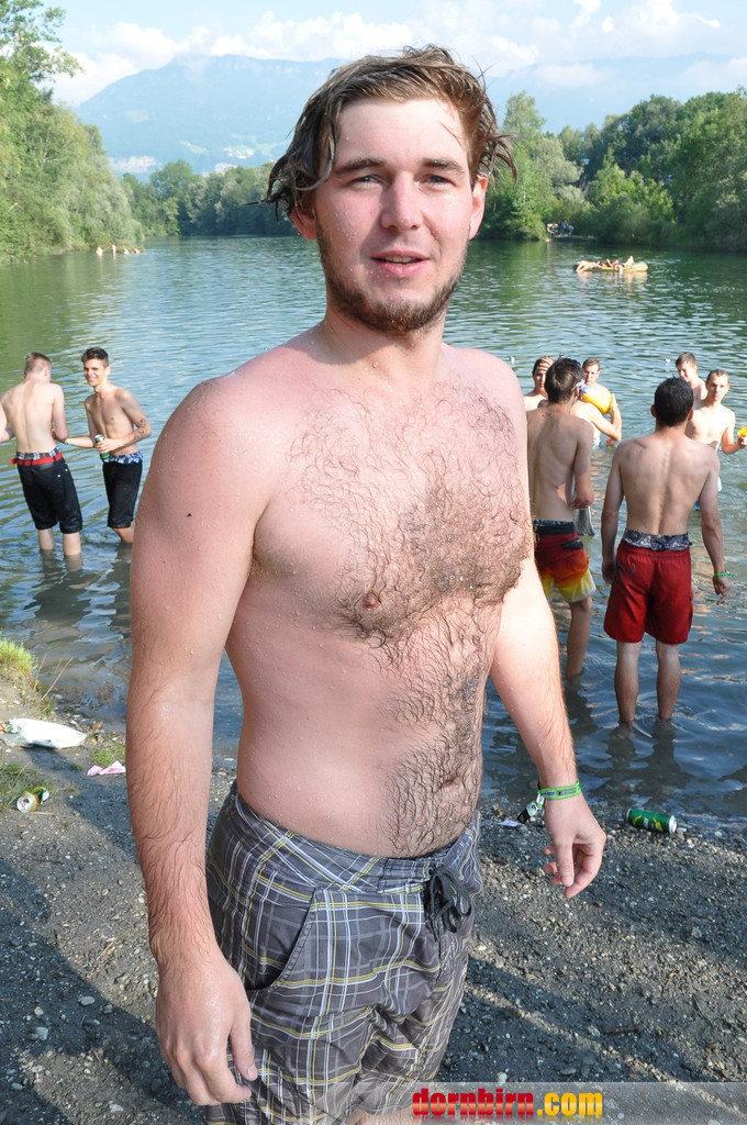 13782015.jpg