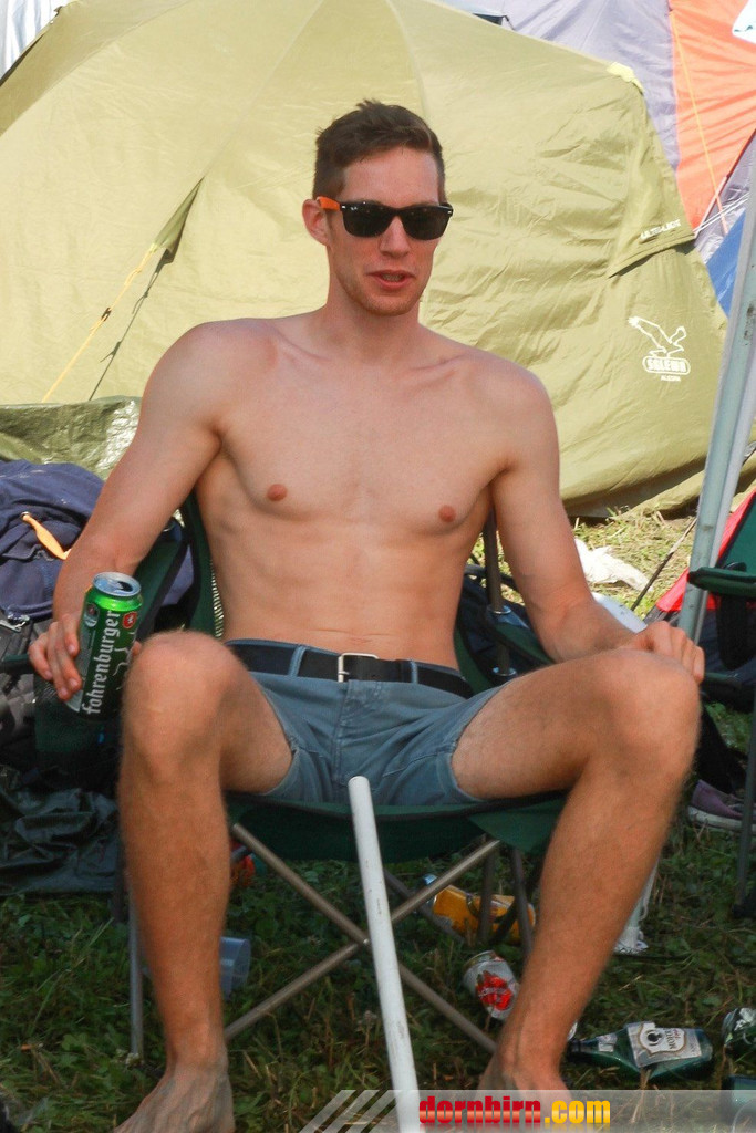 13781901.jpg