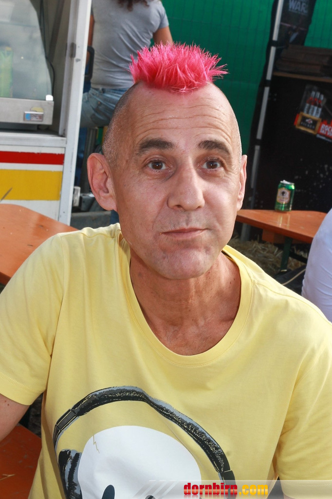 13783449.jpg