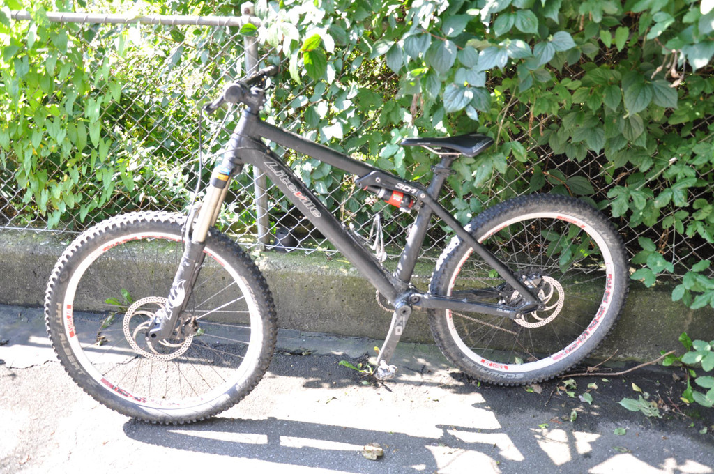 100NCD90_ DSC_0028.JPG