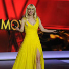 Zwar war Gelb die Trendfarbe des Jahres, aber bei Anna Faris wäre weniger Gelb mehr gewesen.