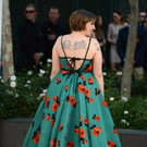 Zwar stehen Lena Dunham die Farben bei ihrem Outfit sehr gut ...