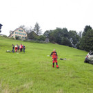 Mann mit Auto abgestürzt