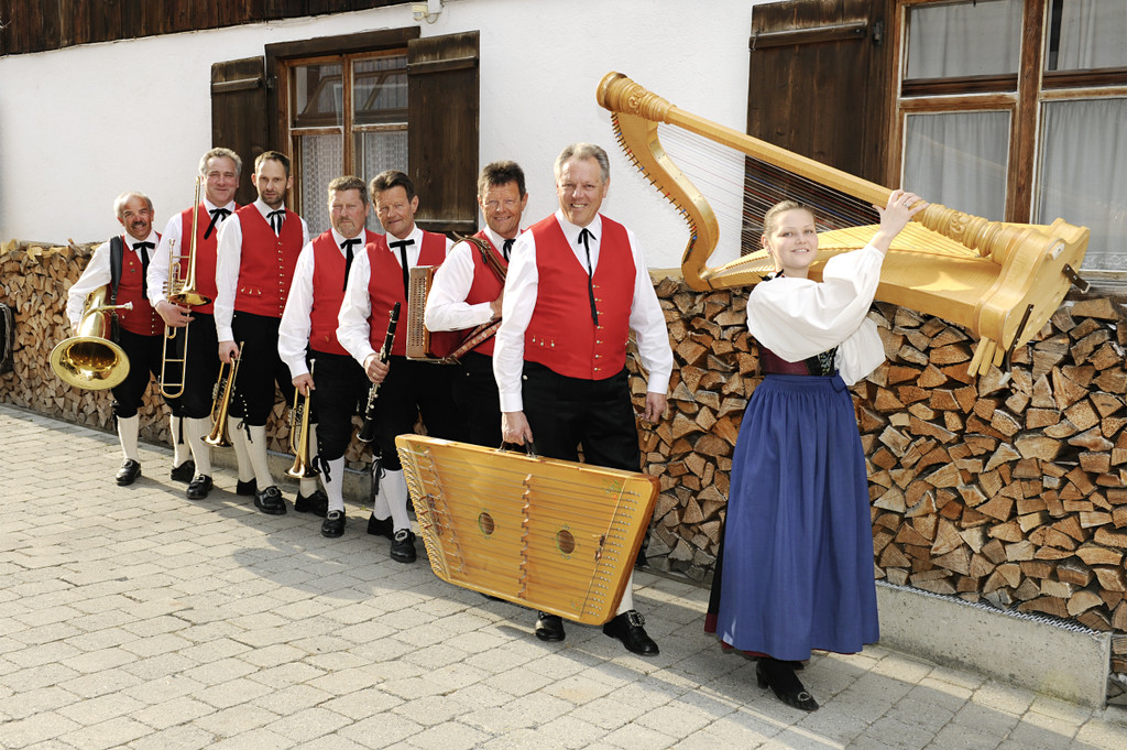 Muntafuner Tanzbodamusig.jpg