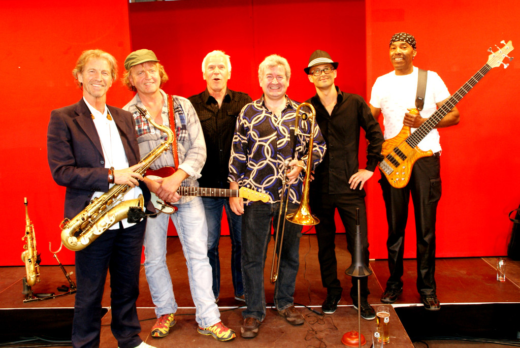 # Titelbild _15_.JPG